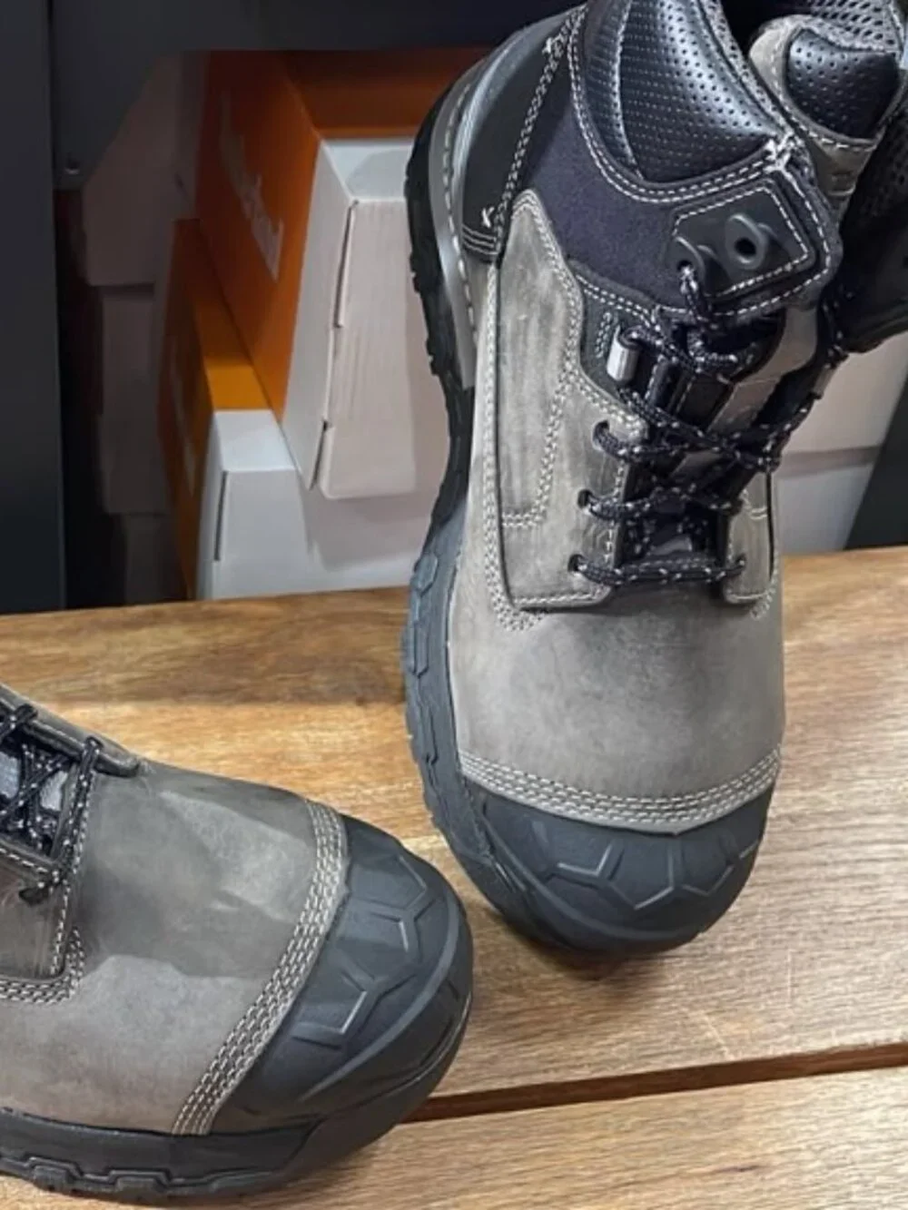 TIMBERLAND PRO BOONDOCK ULTRALIGHT 6'' COMPOSITE SAFETY TOE WATERPROOF A63FY-A4F